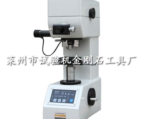 维氏硬度计